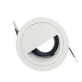 AC100-240V de in een nis gezette Houder van de Plafondschijnwerper met Aluminiumhuisvesting leverancier